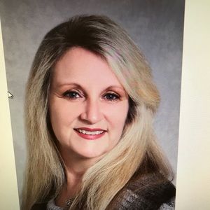 Meet your Posher, Janet